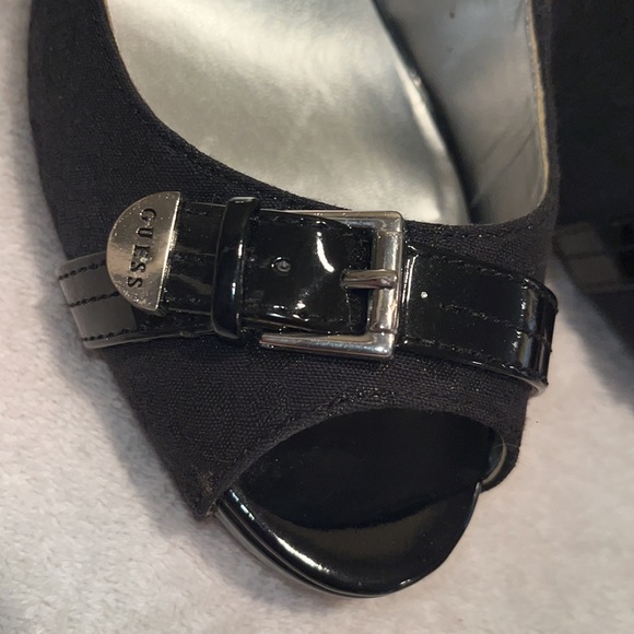 GUESS Black Slingback Peep Toe Heels - Picture 3 of 8